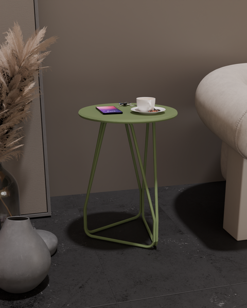Stratto – Sculptural Metal Side Table