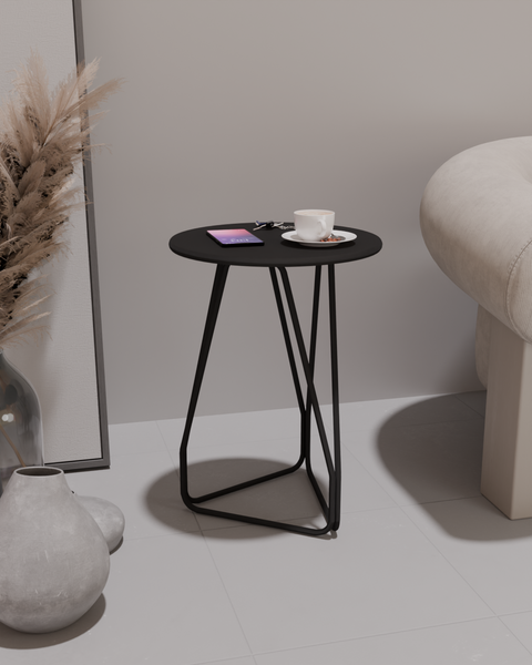 Stratto – Sculptural Metal Side Table