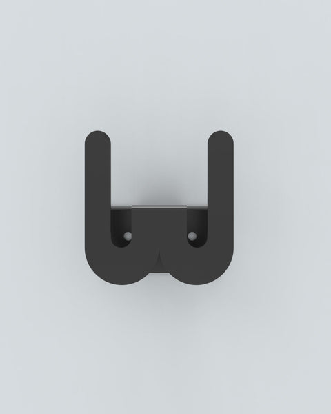 Trevo Stainless Steel Wall Hooks — Set of 3 — product photograph | مجموعة علاقات تريفو الجدارية من الستانلس ستيل – 3 قطع — صورة للمنتج