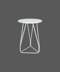 Open wire metal side table with minimalist modern design for living room or bedroom طاولة جانبية سلكية بتصميم معدني بسيط وعصري لغرفة المعيشة أو النوم