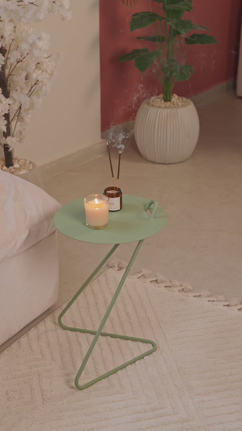 Angolo- Modern Side Table